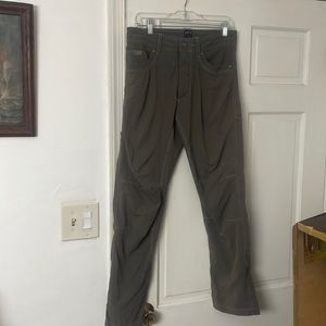 KÜHL hiking pants stretch fit feel good